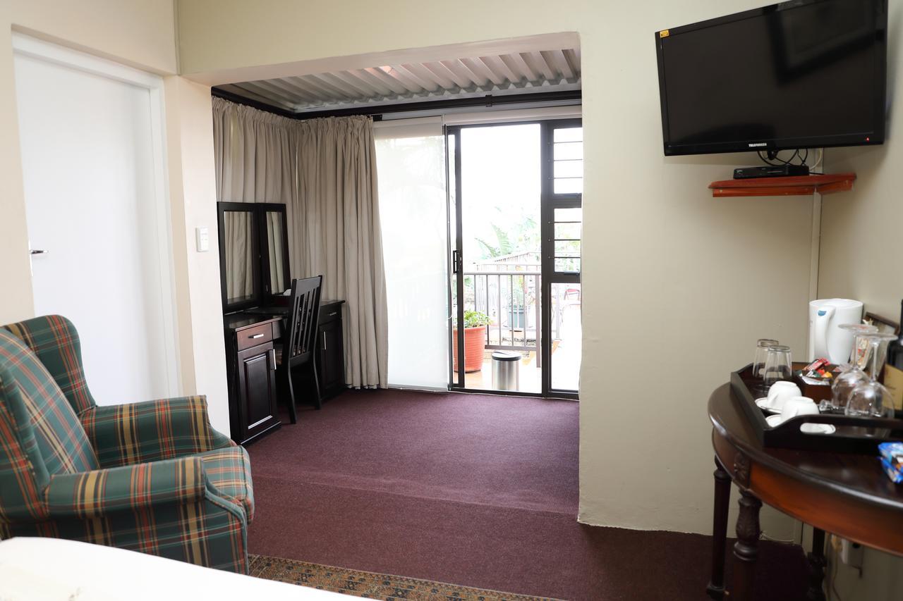 Kingston Place Guesthouse ダーバン エクステリア 写真